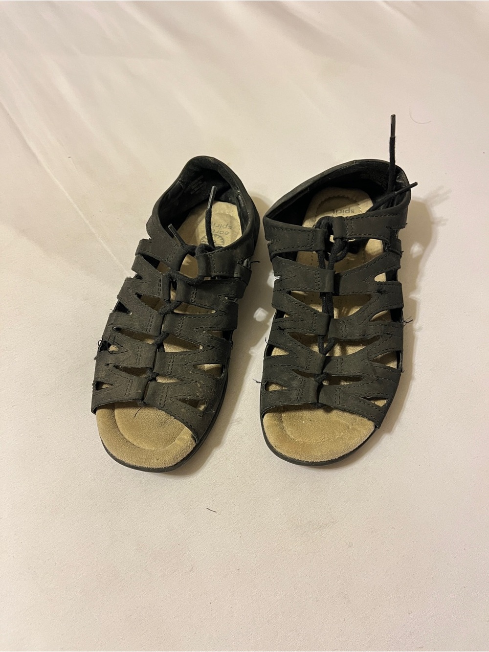 Earth Spirit Black Strappy Cutout Gladiator Sandals Shoes